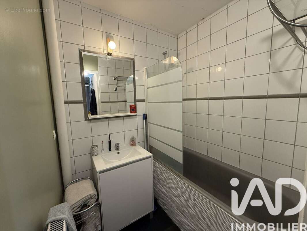 Photo 6 - Appartement à SAINT-MAUR-DES-FOSSES