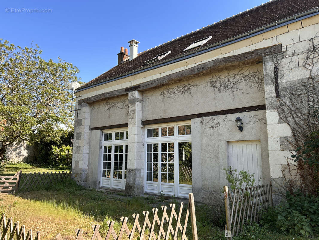 Maison à DOLUS-LE-SEC