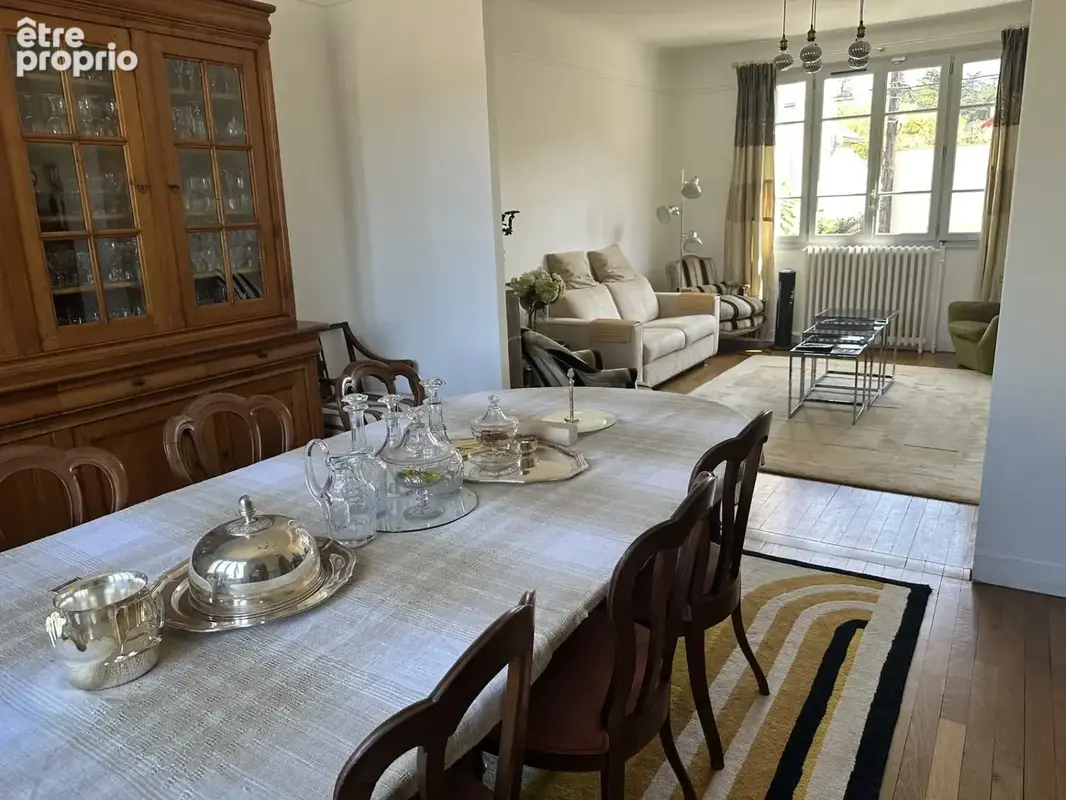 Maison à vendre 8 pièces VERSAILLES (78) - photo 3