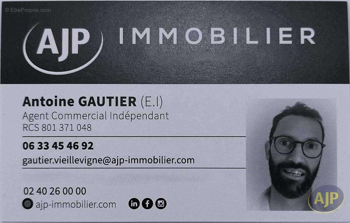 Terrain à SAINT-HILAIRE-DE-RIEZ