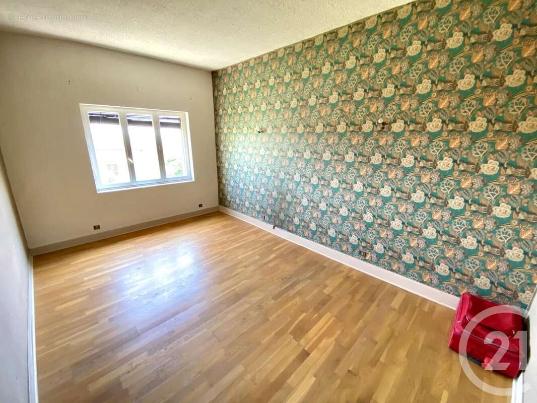 Maison à RILLIEUX-LA-PAPE