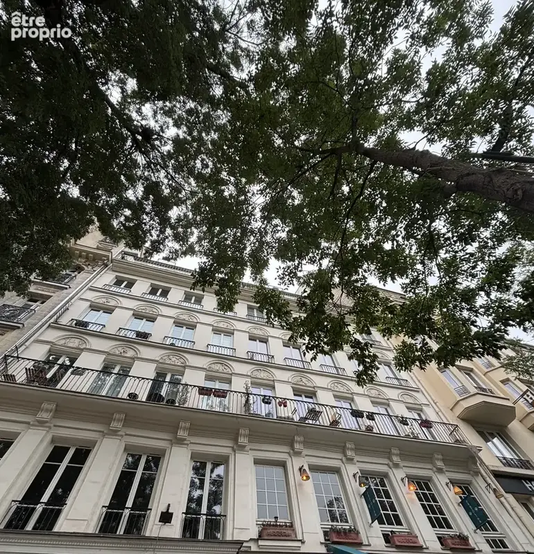 Appartement à PARIS-2E