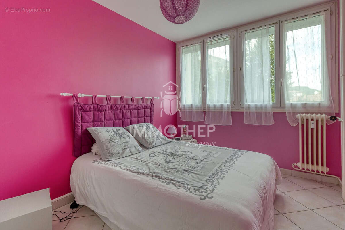 Appartement à SASSENAGE