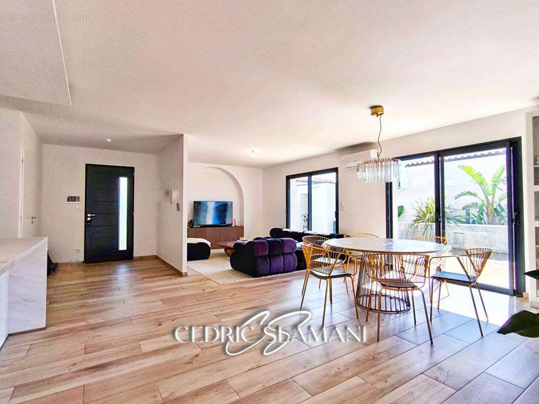 Maison à PENNAUTIER