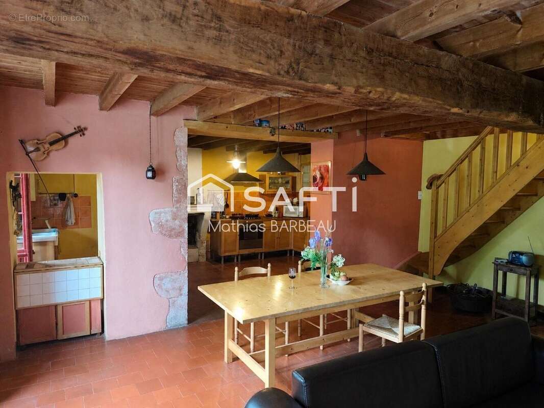 Photo 6 - Maison à VENDAYS-MONTALIVET