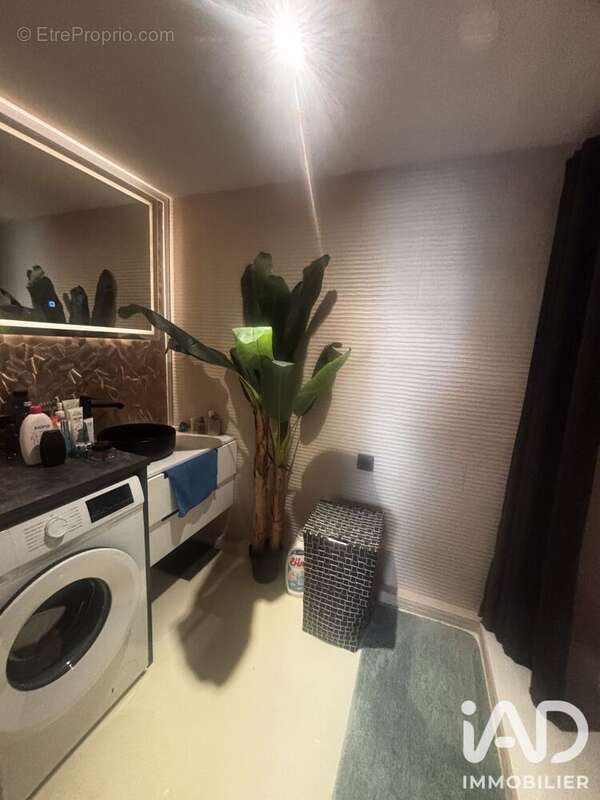 Appartement 40 m² à Saint-Raphael  - photo 6