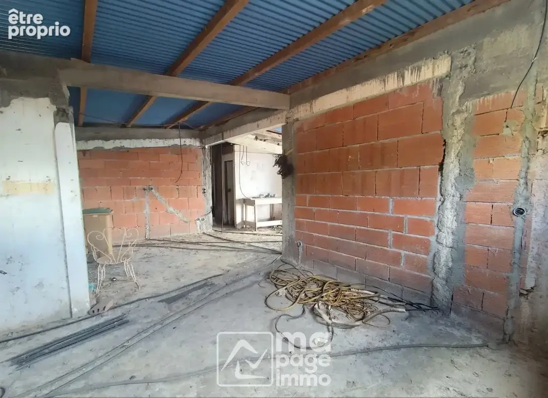 Vends Villa F4 à Terminer, 97200 Fort-de-France - photo 2