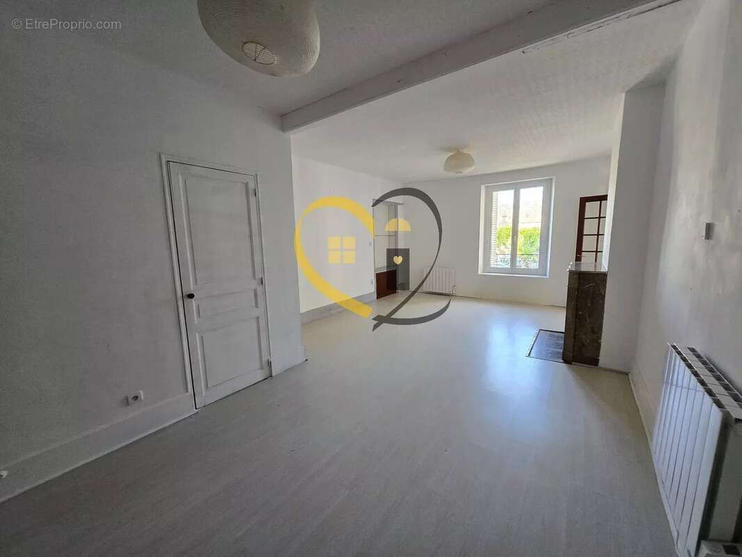 Maison à HENRICHEMONT