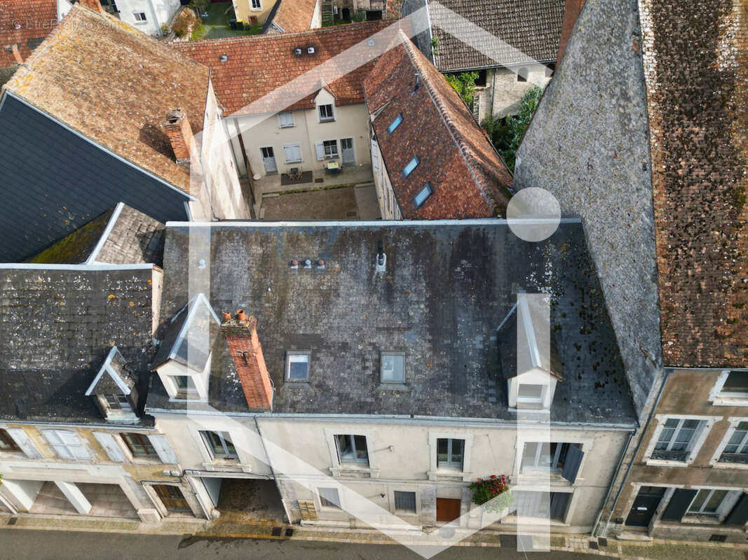 Appartement à CHATILLON-SUR-LOIRE