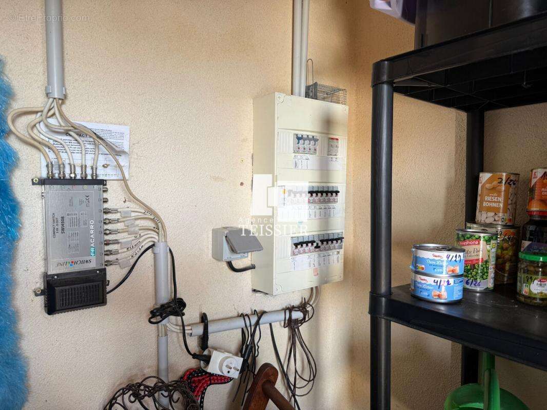 Maison à SAINT-PIERRE-SAINT-JEAN