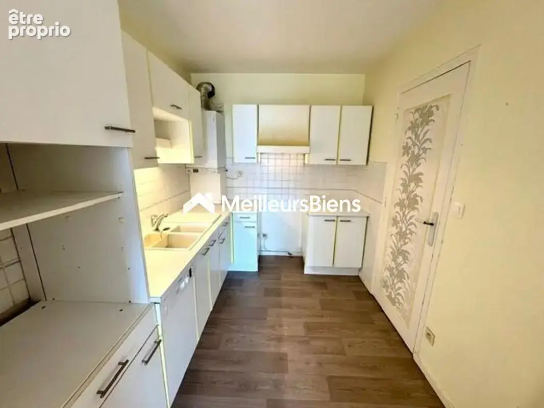 La plage à 100 mètres, tout Saint-Malo à pied - T3 avec ascenseur + garage - photo 4
