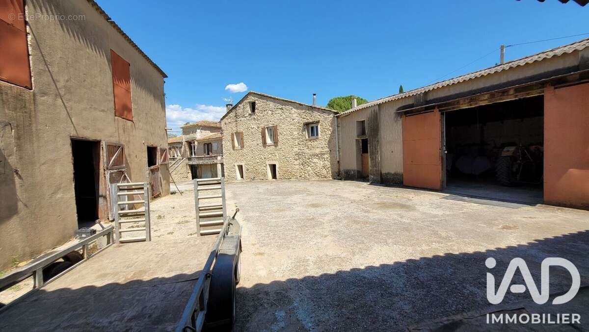 Photo 7 - Maison à MENERBES
