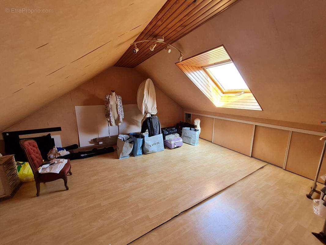 Maison à SAINT-OUEN-L'AUMONE