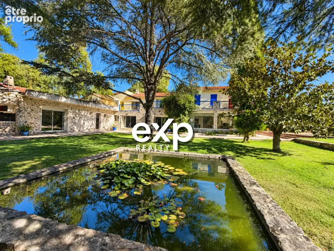 Maison 400 m² à Ollioules  - photo 3