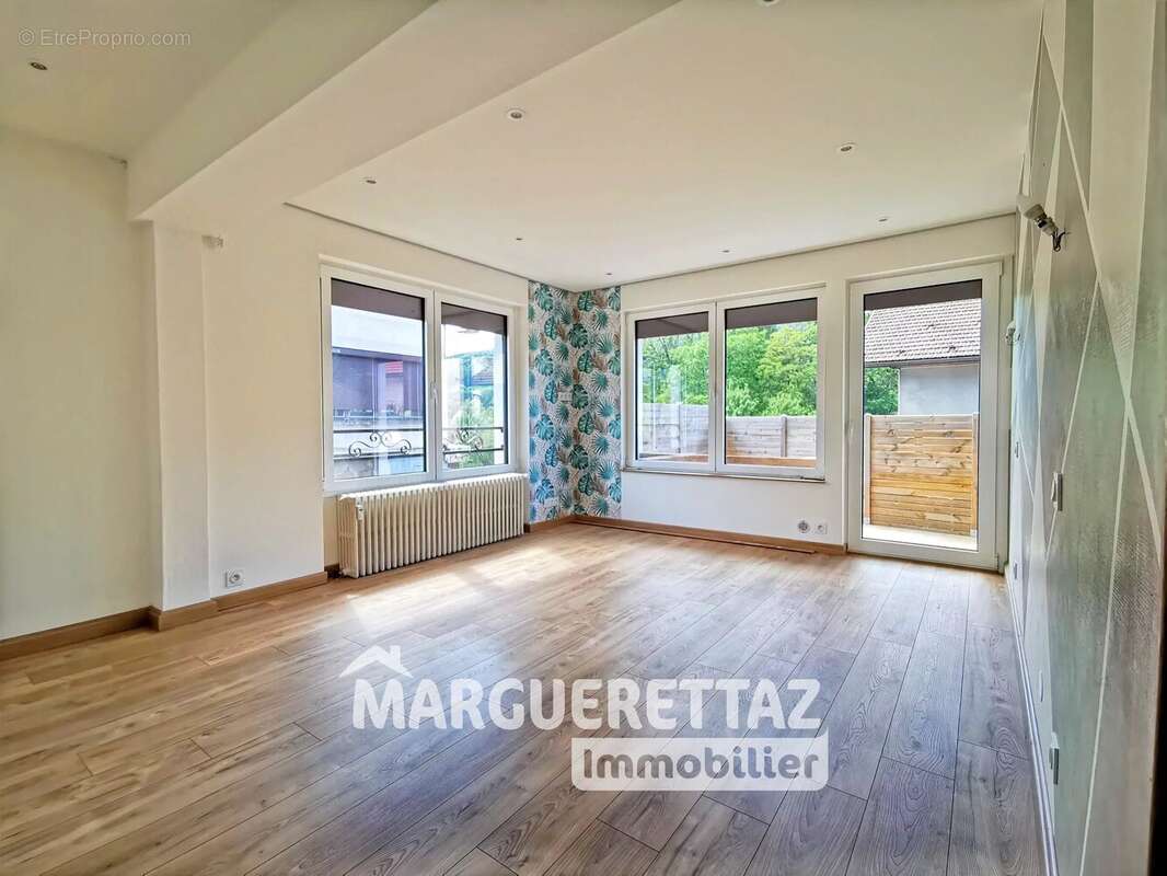 Appartement à HABERE-LULLIN