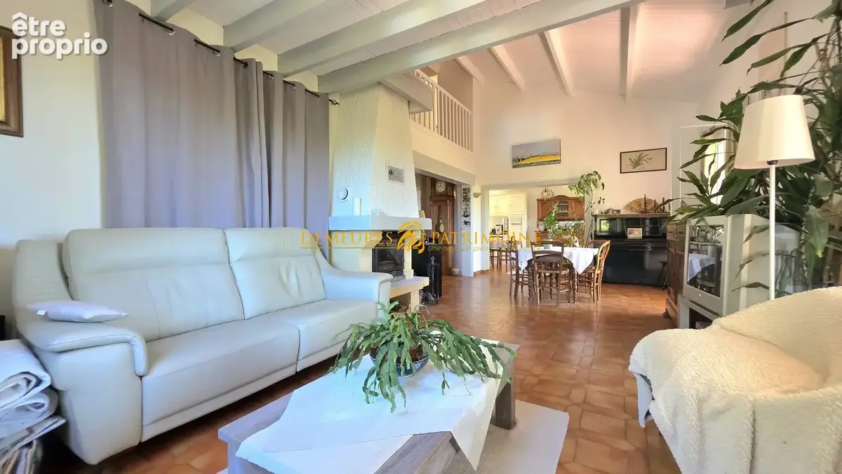 Maison 8 pièces 260 m² à vendre à Ruelle-Sur-Touvre (16600) - photo 6