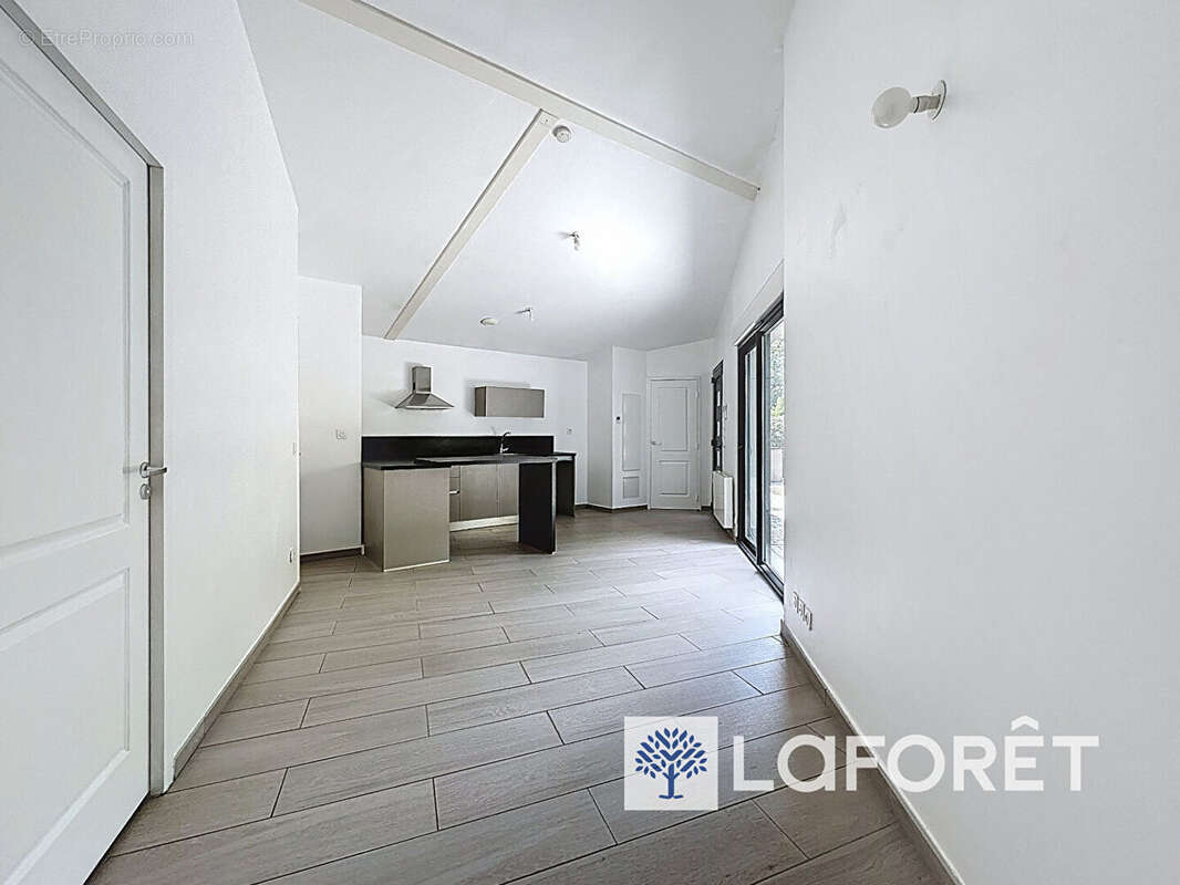 Appartement à SAINT-DIDIER-AU-MONT-D&#039;OR