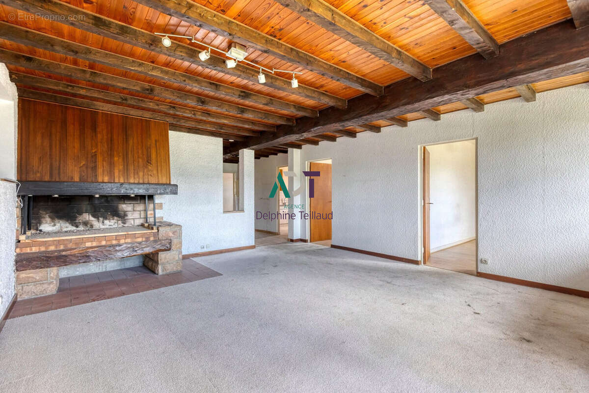 Appartement à MEYLAN