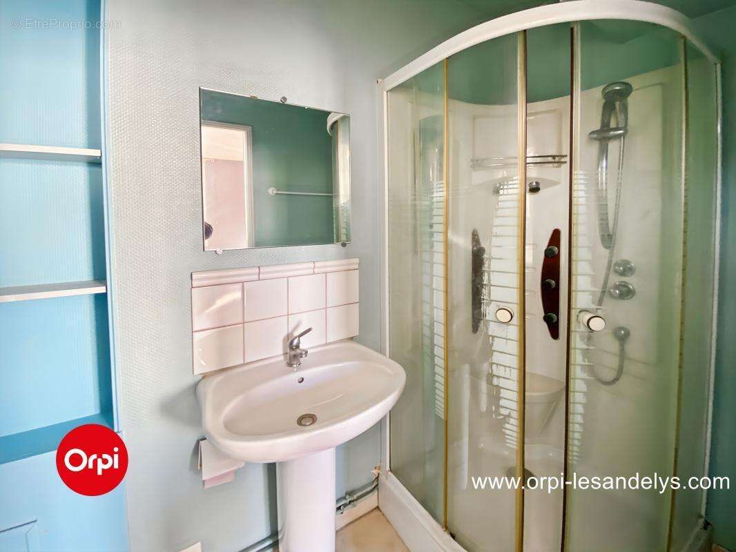 Appartement à LES ANDELYS