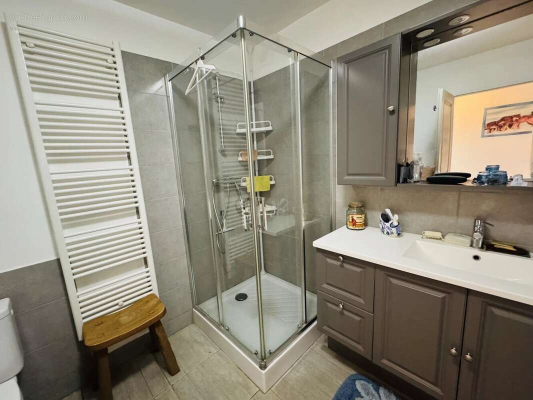 Maison à LA SALVETAT-PEYRALES