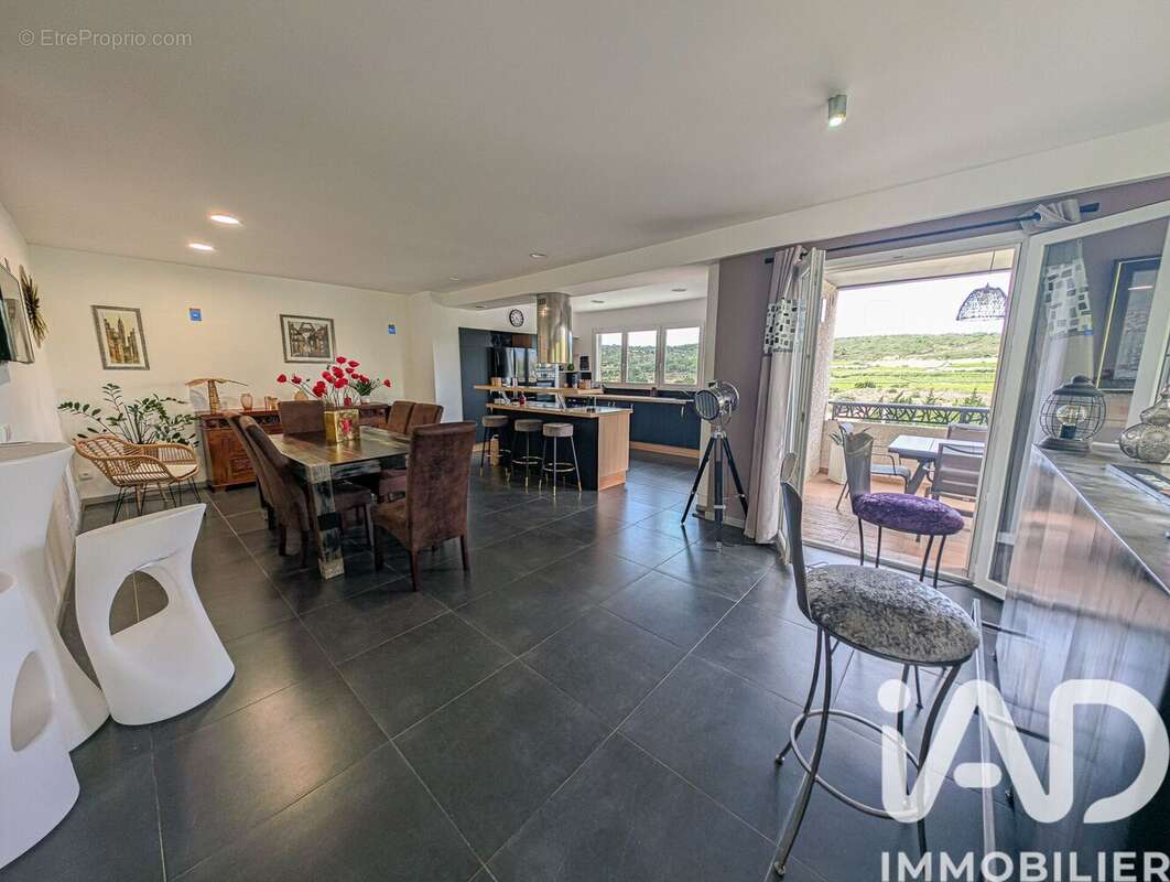 Maison 220 m² à Bizanet  - photo 9