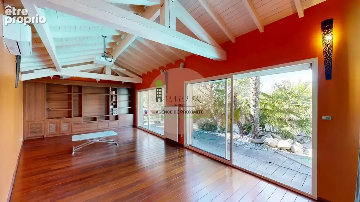 **Somptueuse villa familiale à Limonest – Piscine, jacuzzi et appartement indépendant** - photo 7