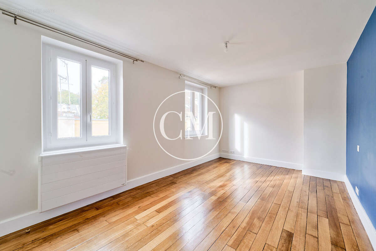 Appartement à VERSAILLES