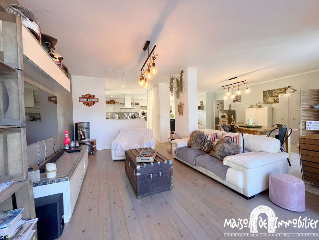 Maison à COGNAC