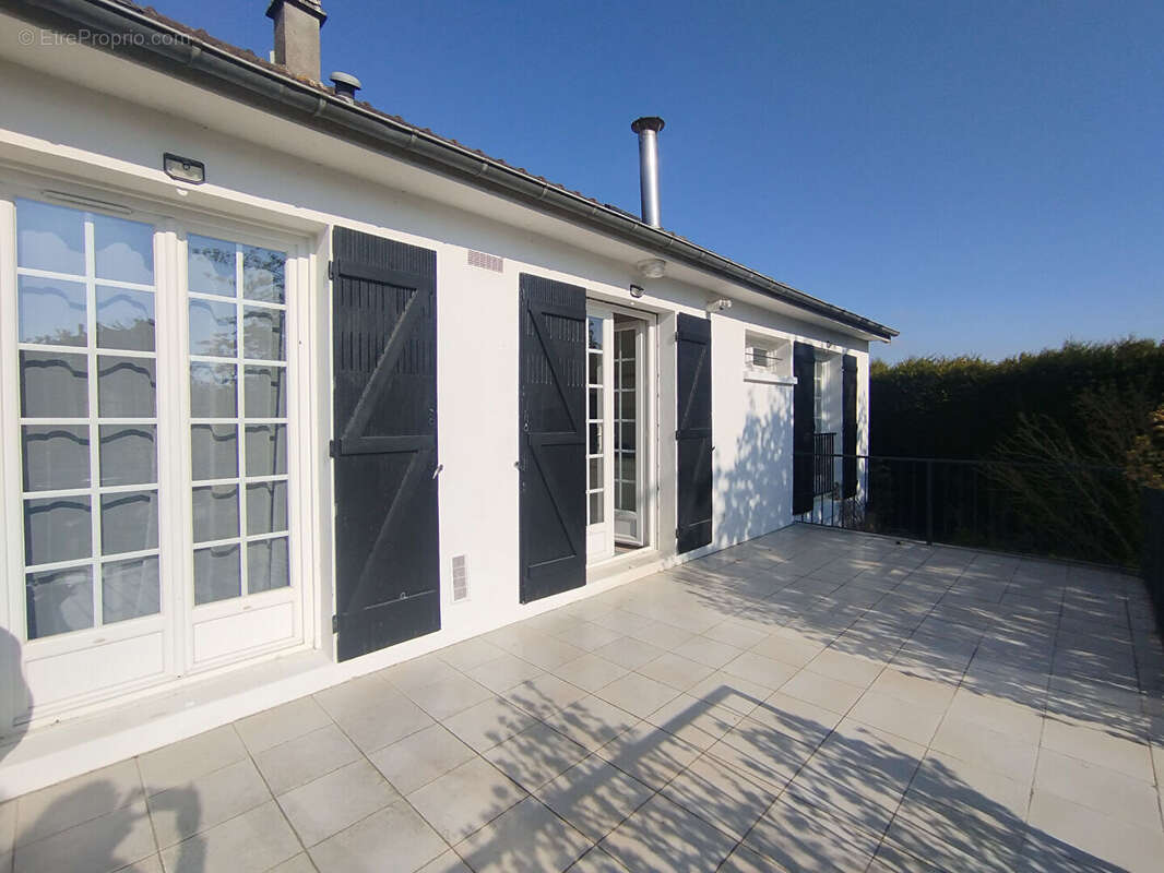 Maison à LAVERSINES
