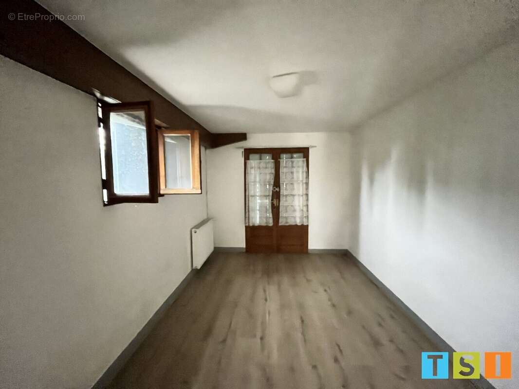 Maison à GOURDAN-POLIGNAN