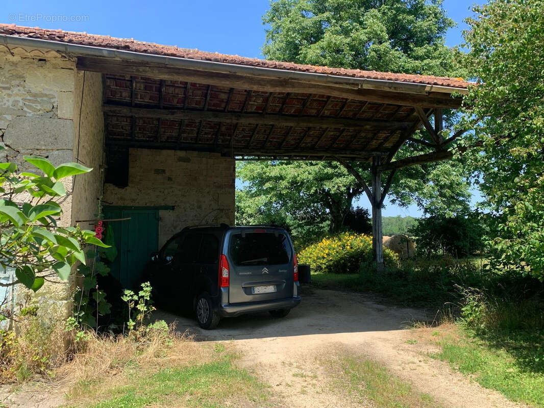 Maison à SAINT-BRICE