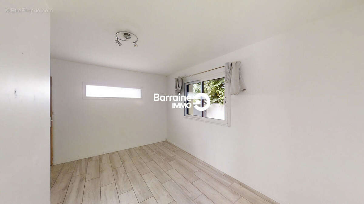 A vendre  crozon  maison  140m²  4 chambres  jardin - photo 8