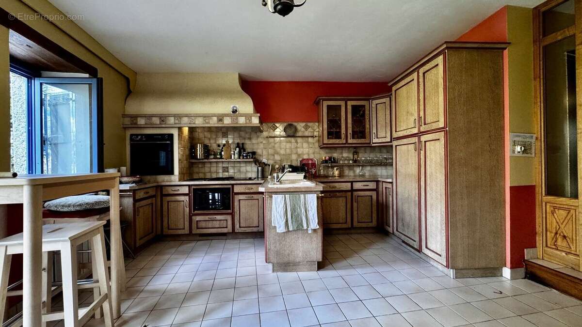 Ensemble Maison + grange - 215m² - photo 6