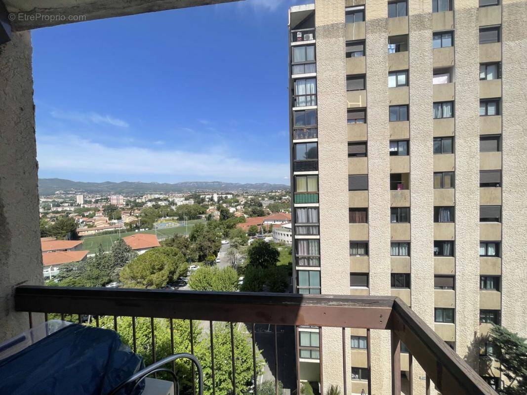 Appartement à MARSEILLE-13E