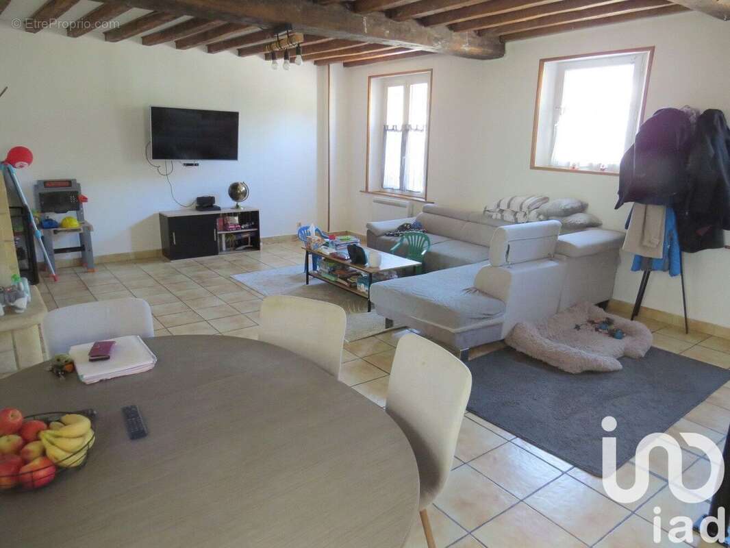 Photo 2 - Maison à MARINES