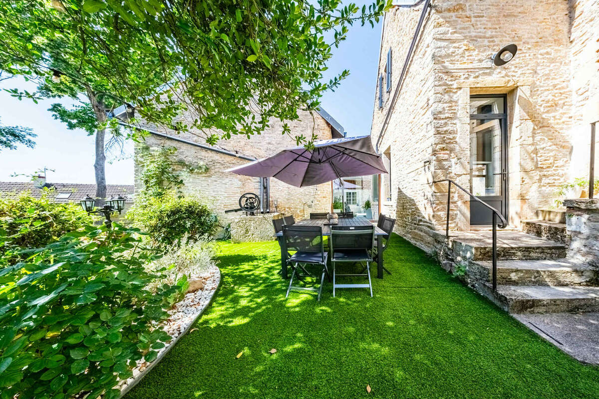 Maison à FONTAINE-LES-DIJON