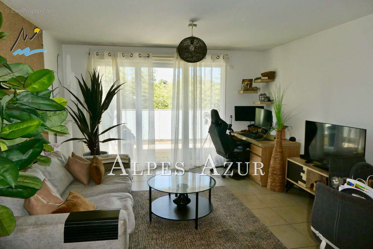 Appartement à CAGNES-SUR-MER
