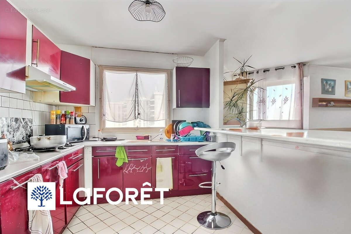 Appartement à GRIGNY