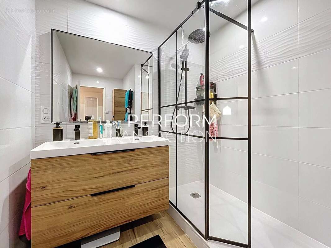 Appartement à SASSENAGE