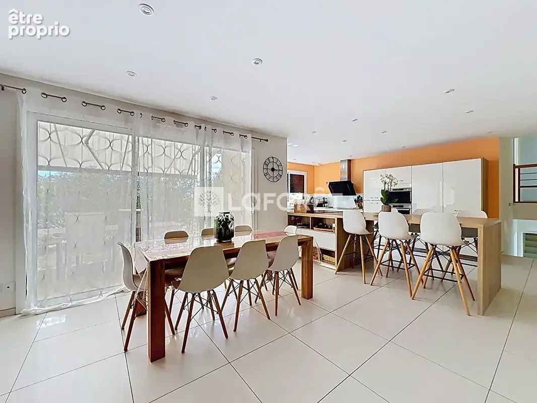 Villa contemporaine 188 m² avec piscine  4 chambres + 2 bureaux Régnié-Durette - photo 5