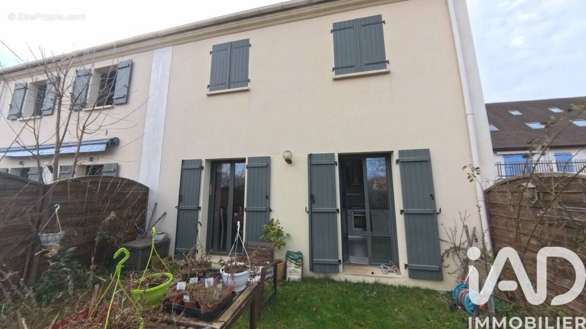 Photo 1 - Maison à MOUROUX