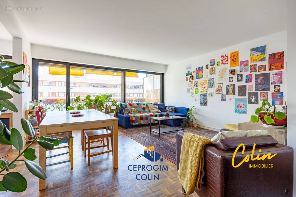 Appartement à MARSEILLE-6E