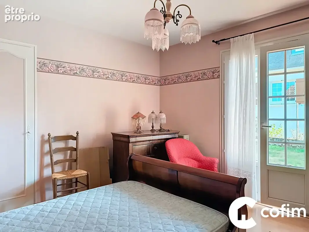 Maison 101 m² à Louey  - photo 6