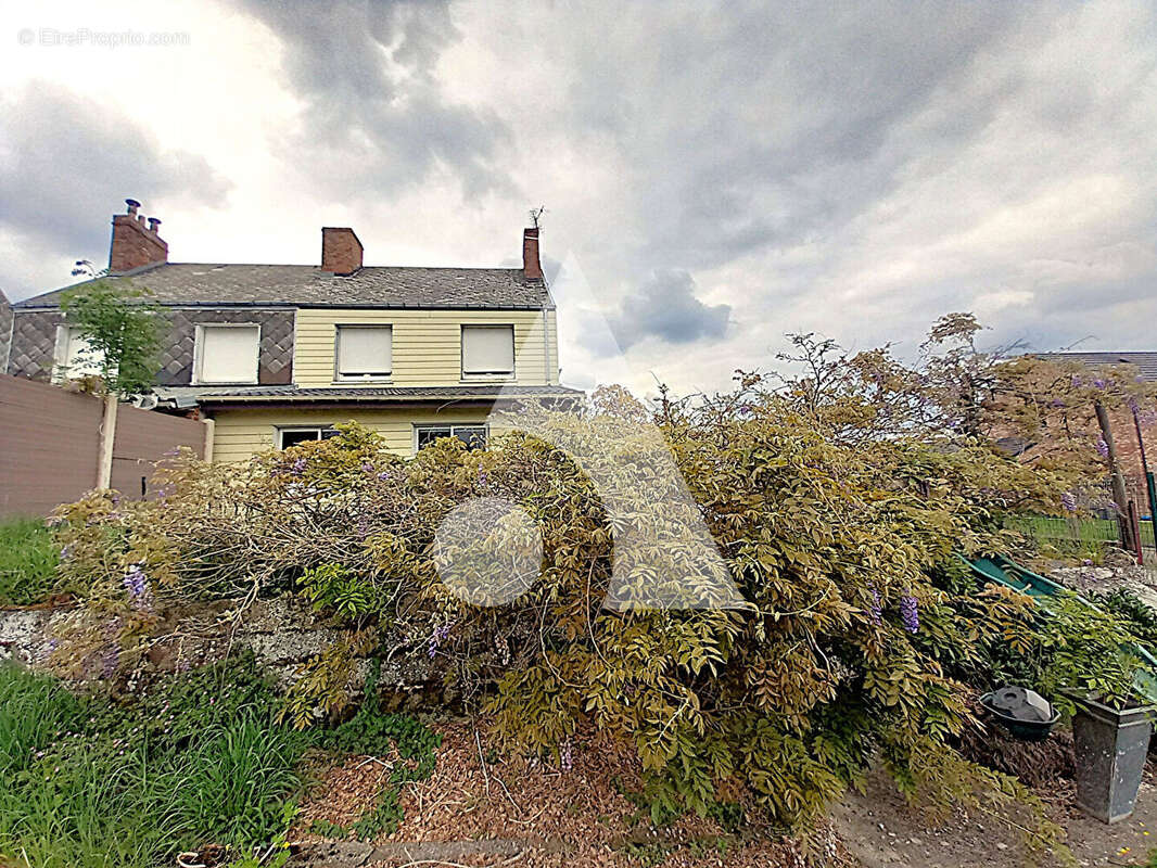Maison à MARPENT