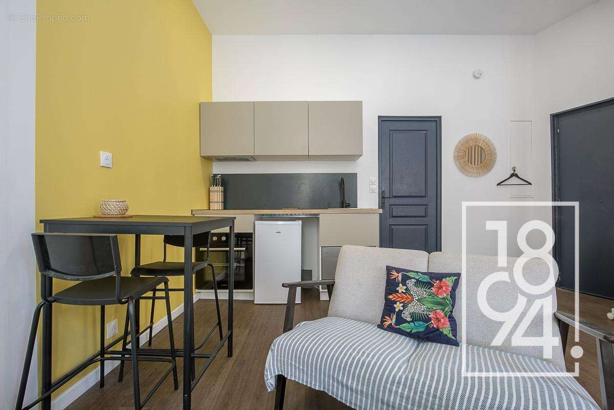 Appartement à MARSEILLE-5E