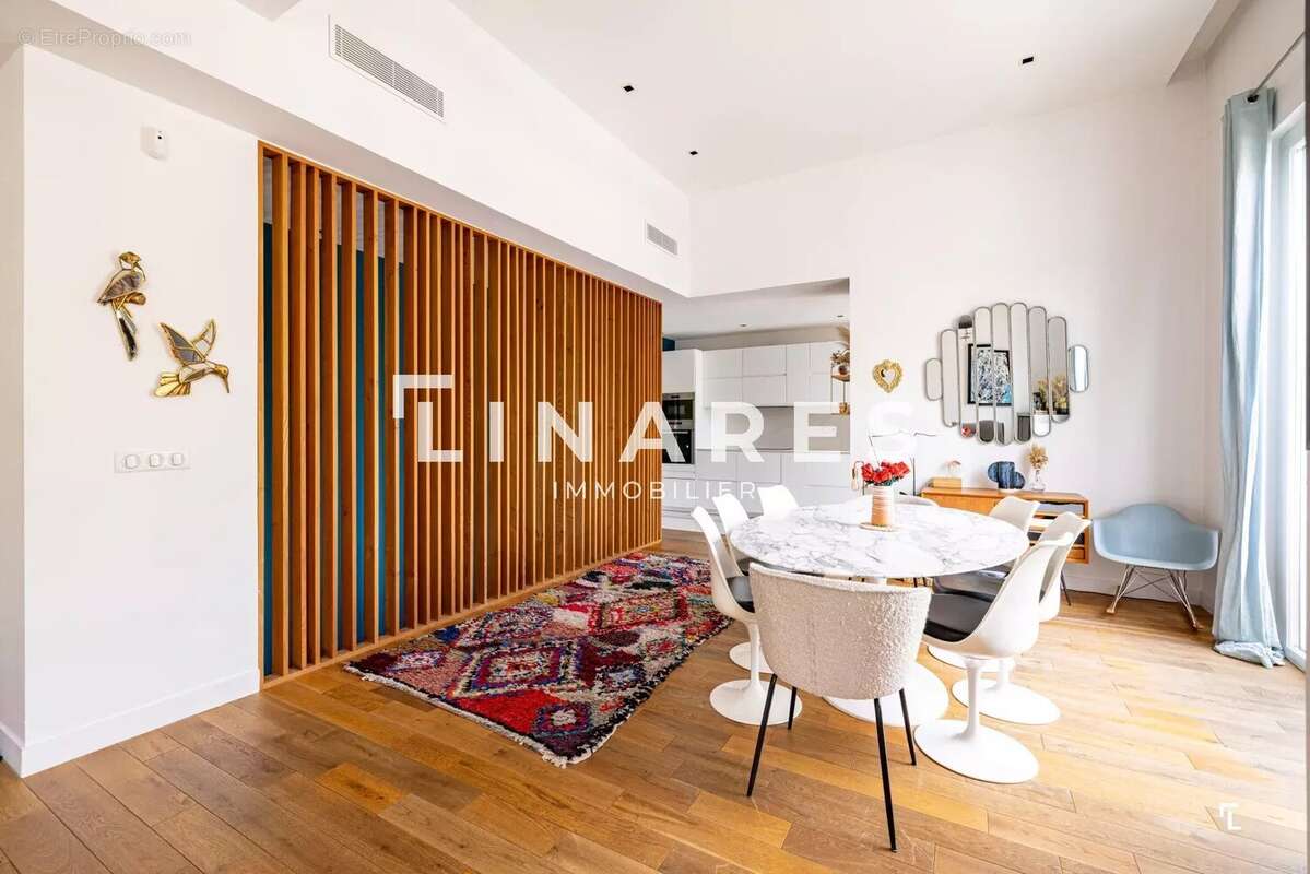 Appartement à MARSEILLE-8E