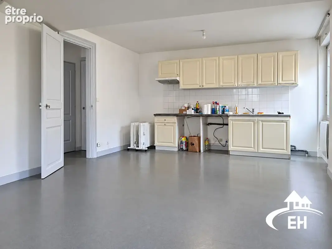 Appartement en residence de 92 m² - photo 2