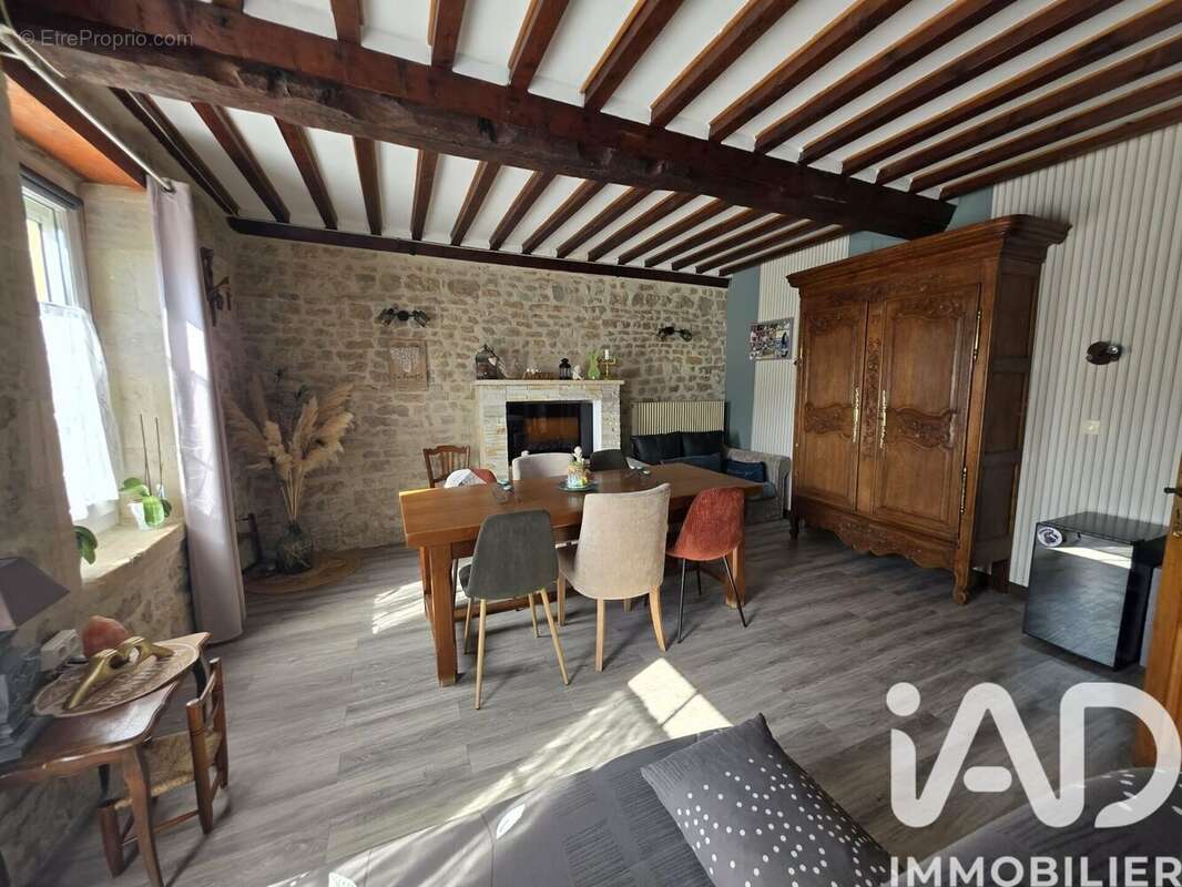 Maison 158 m² à Nonant  - photo 8