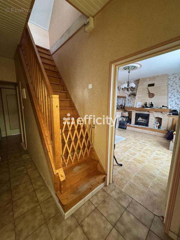 Maison à ESQUERCHIN