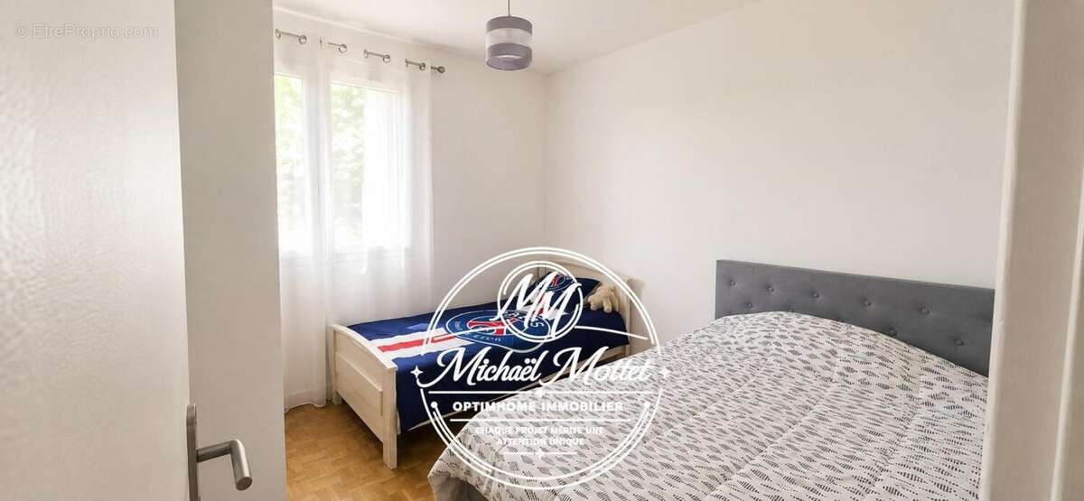 Le Havre (76) - Un appartement familial aux beaux volumes, avec 2 balcons et garage ! - photo 12